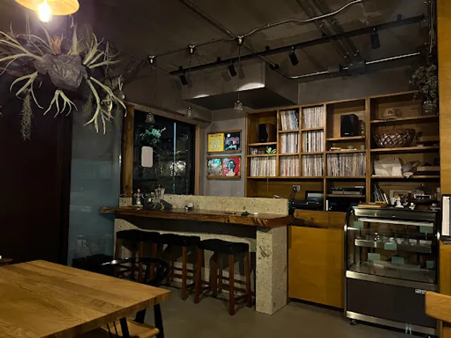 ALTERNA（オルタナ）