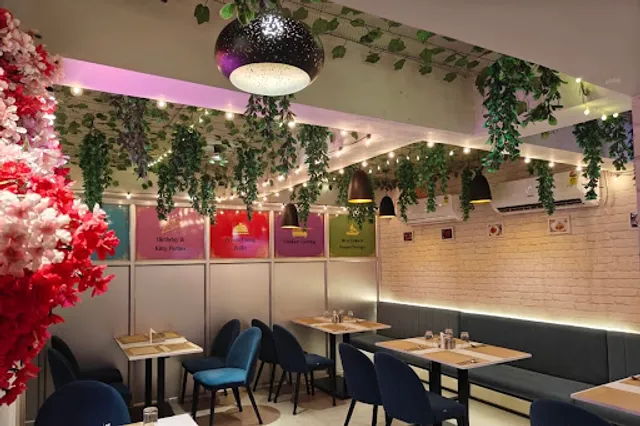 Mavericks Restaurant & Banquet