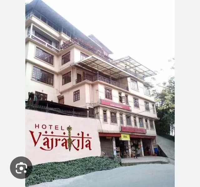 Hotel Vajrakila Retreat
