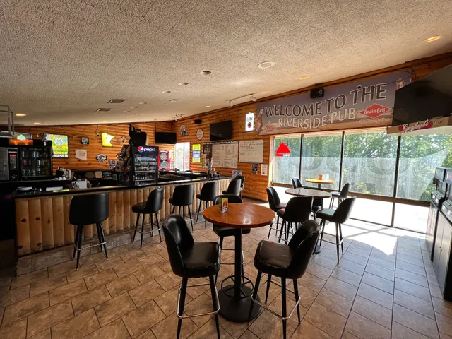 Riverside Pub