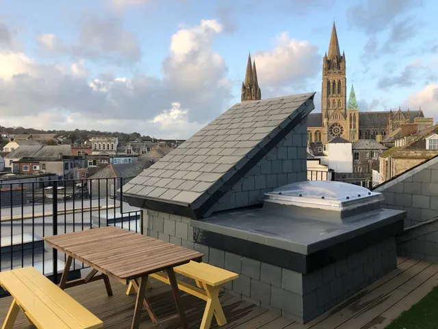 Lemon Street Apartments