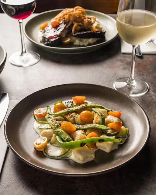 Griff's Kitchen & Bar