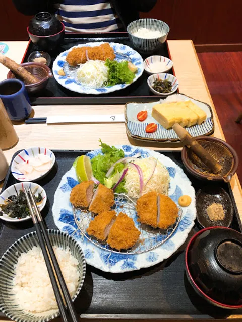 銀座杏子日式豬排-台北京站店