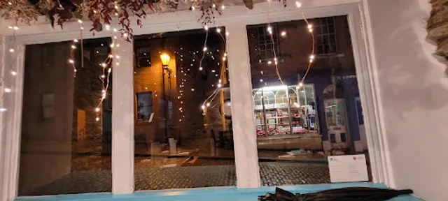 Lawson's Bar & Bistro