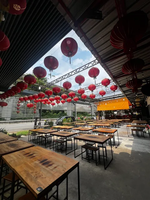 Butter x Bigbeef สถานีพัฒน์