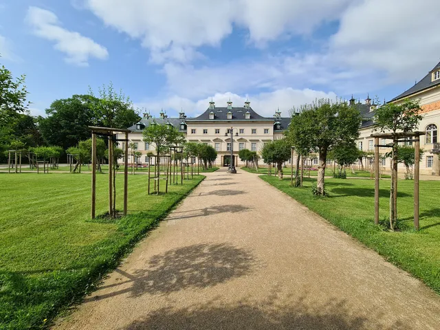 Ferienwohnungen "Pillnitzer Elbhang"