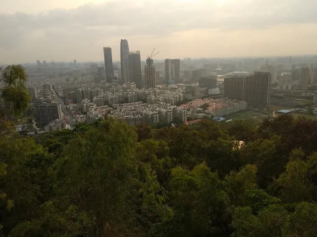 Qifeng Botanical Garden