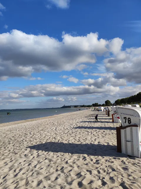 Beach Allee 70, Haffkrug - beach residence