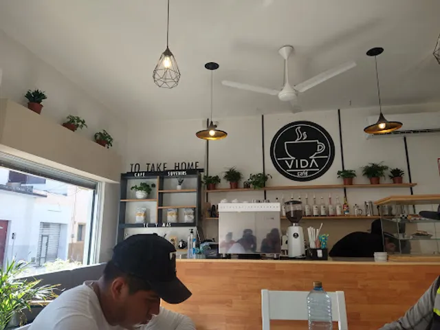 Vida, barra de café y brunch.