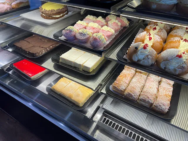 O'Brien's Wagga Hot Bake Bakery