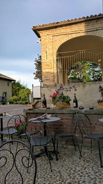 Porta San Rocco Neive - Wine shop cantina Massimo Rivetti