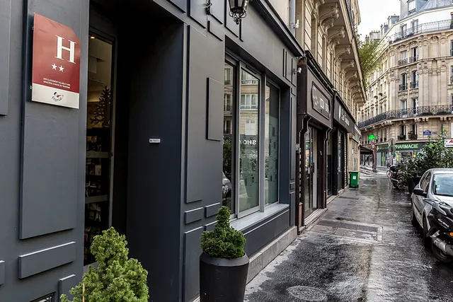 Hôtel District République