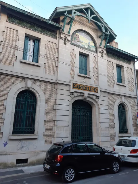 Les Bains Douches