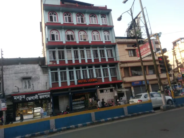 SPOT ON 44357 Hotel Leema