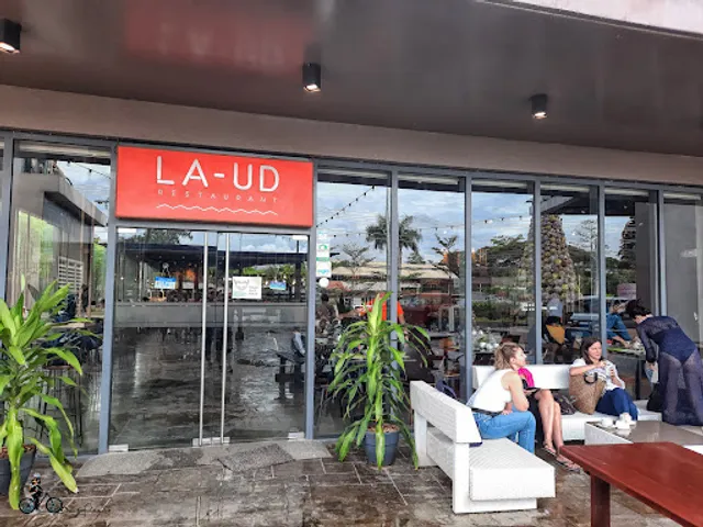 LA-UD Restaurant Puerto Princesa