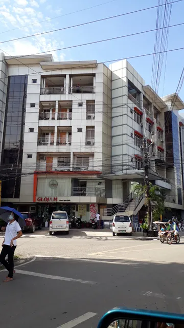 GLOJAM Town Apartelle