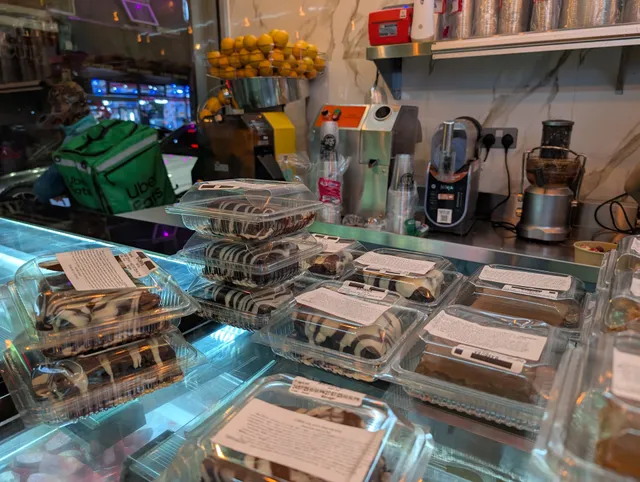 Juices4 Life Ladypool Road