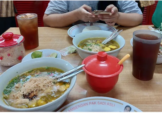 Soto Ayam Ambengan Pak Sadi Asli