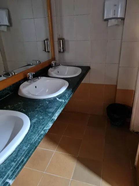 photo-1
