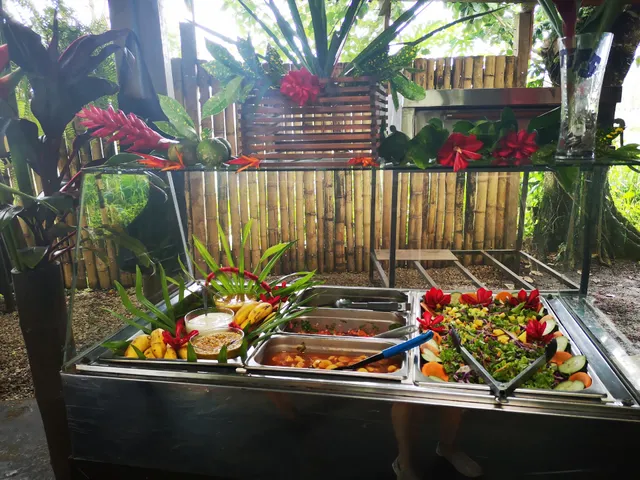 The Boat House Bar & Grill