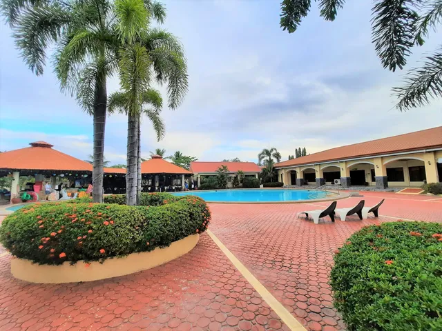 Subic Waterfront View Resort