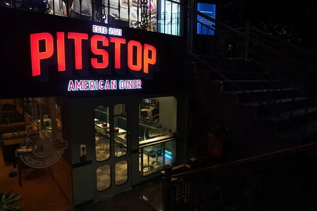 PITSTOP AMERICAN DINER