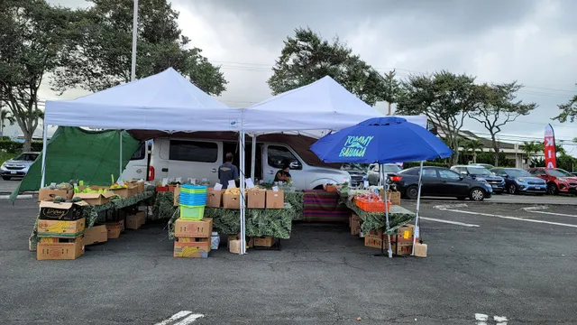 Windward Mall Farmer's Market