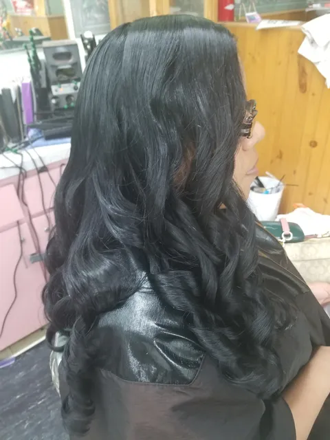 A Touch of Elegance Barbershop