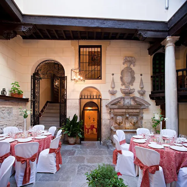 RESTAURANTE ALJIBE 1644