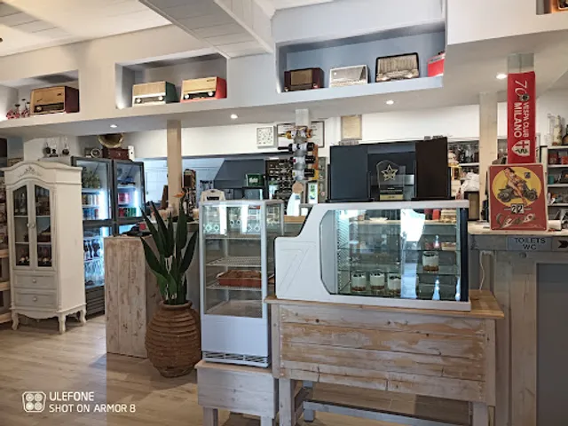 Old plane tŕee/Ο Γέρο Πλάτανος