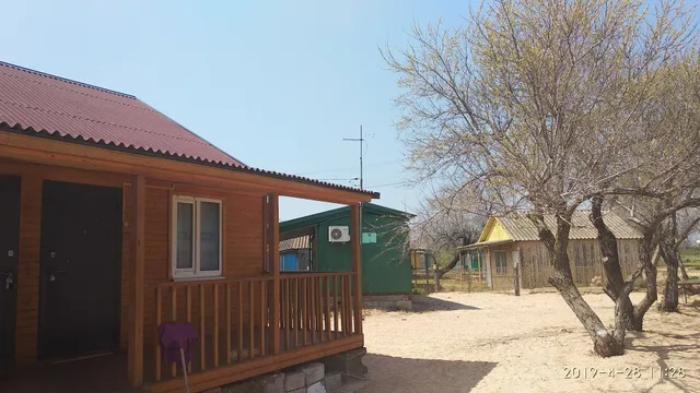 Автокемпинг «Крымчанка»