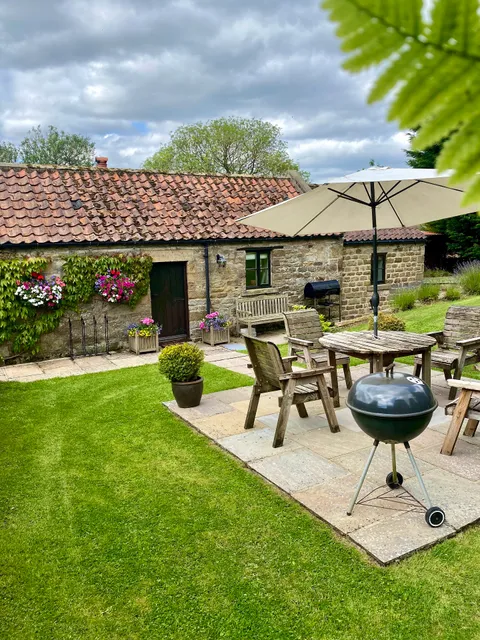 Ann's Cottage and The Old Smithy