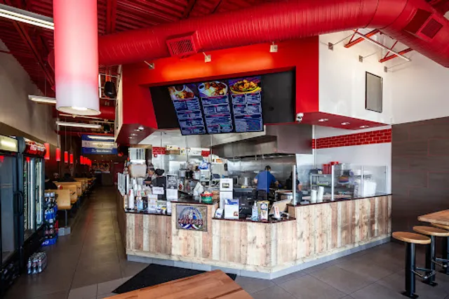 Pupuseria Y Taqueria Las Comadres