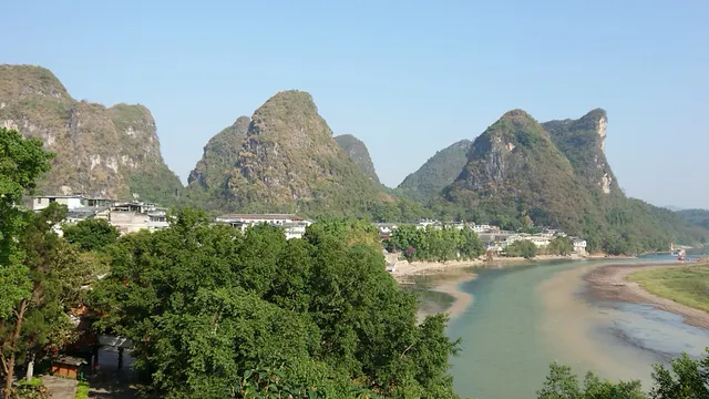 桂林阳朔文化古迹山水园