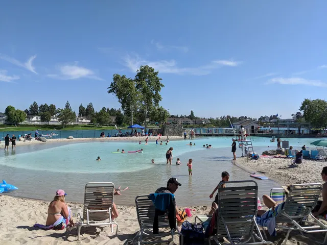 North Lake Beach Club