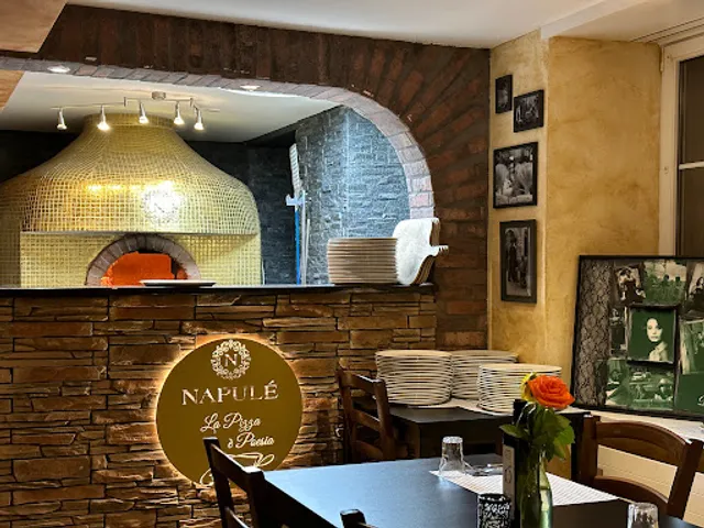NAPULÉ PIZZERIA NETSTAL