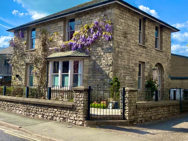 School House Self Catering Holiday Cottages, Kendal
