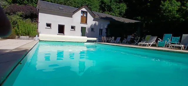 Hôtel-Restaurant la Source du Mont