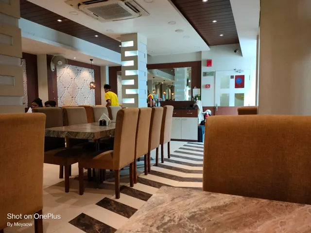 SHEROWALI BHOJ NON-VEG RESTAURANT