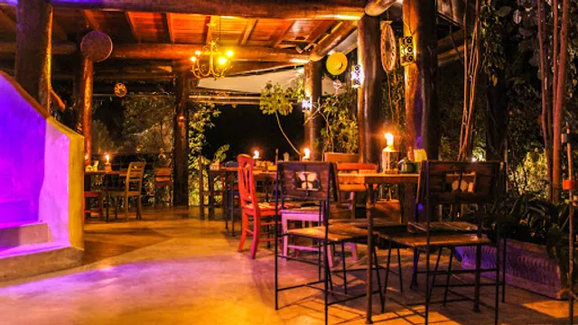 Santo Cerrado Risoteria e Café