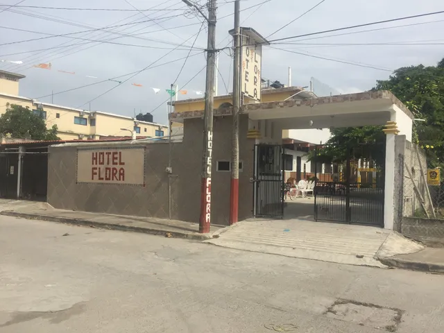 Hotel Flora