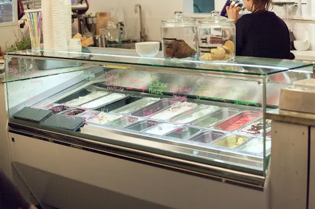 Luicella's Ice Cream Lange Reihe