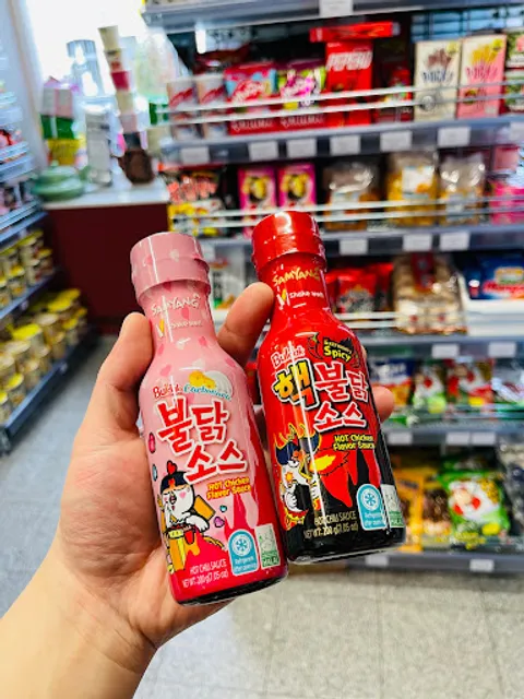 Mr. CHEN - Restaurant & Asia Market