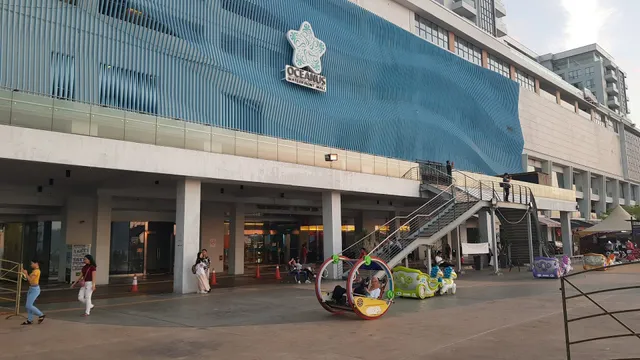 Oceanus Waterfront Mall