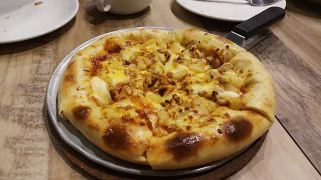 Pizza Hut Restaurant Arena Tawau