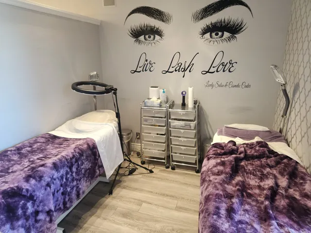 Lovely Salon & Cosmetic Center