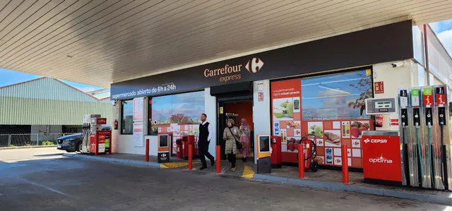 Carrefour Express EESS