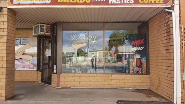 Treffene's Hot Bread Shop