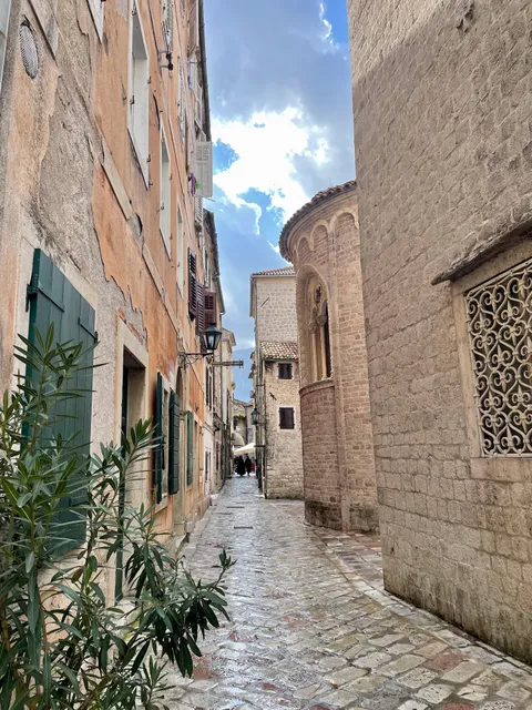 Трг од Оружја