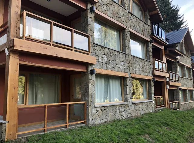 UNQUEHUE Apartamentos Dormis y Camping